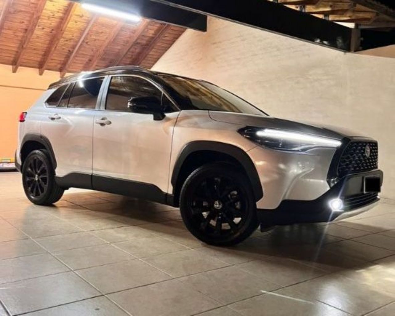 Toyota Corolla Cross Usado en Mendoza, deRuedas