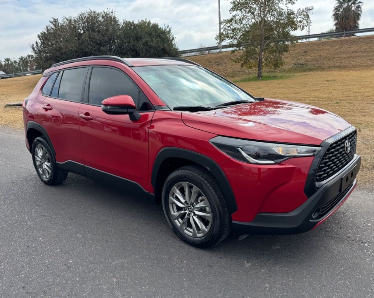 Toyota Corolla Cross Usado Financiado en San Juan, deRuedas