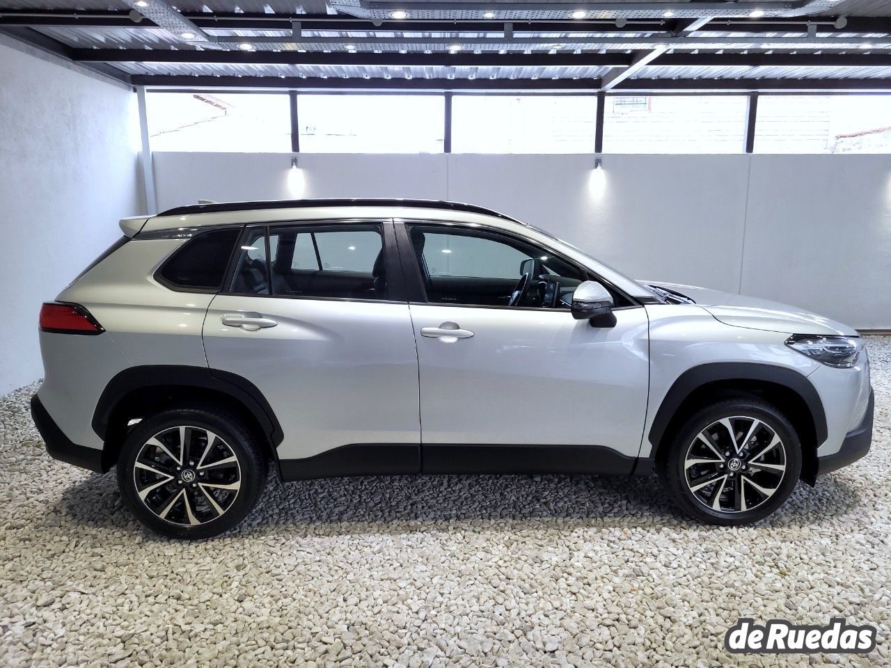 Toyota Corolla Cross Nuevo en Córdoba, deRuedas