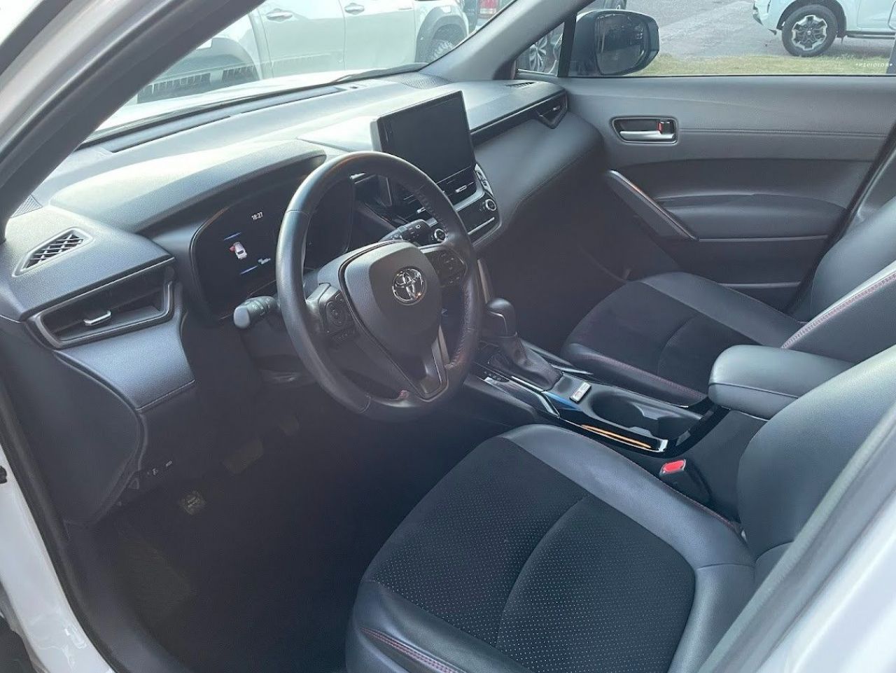 Toyota Corolla Cross Usado en San Juan, deRuedas
