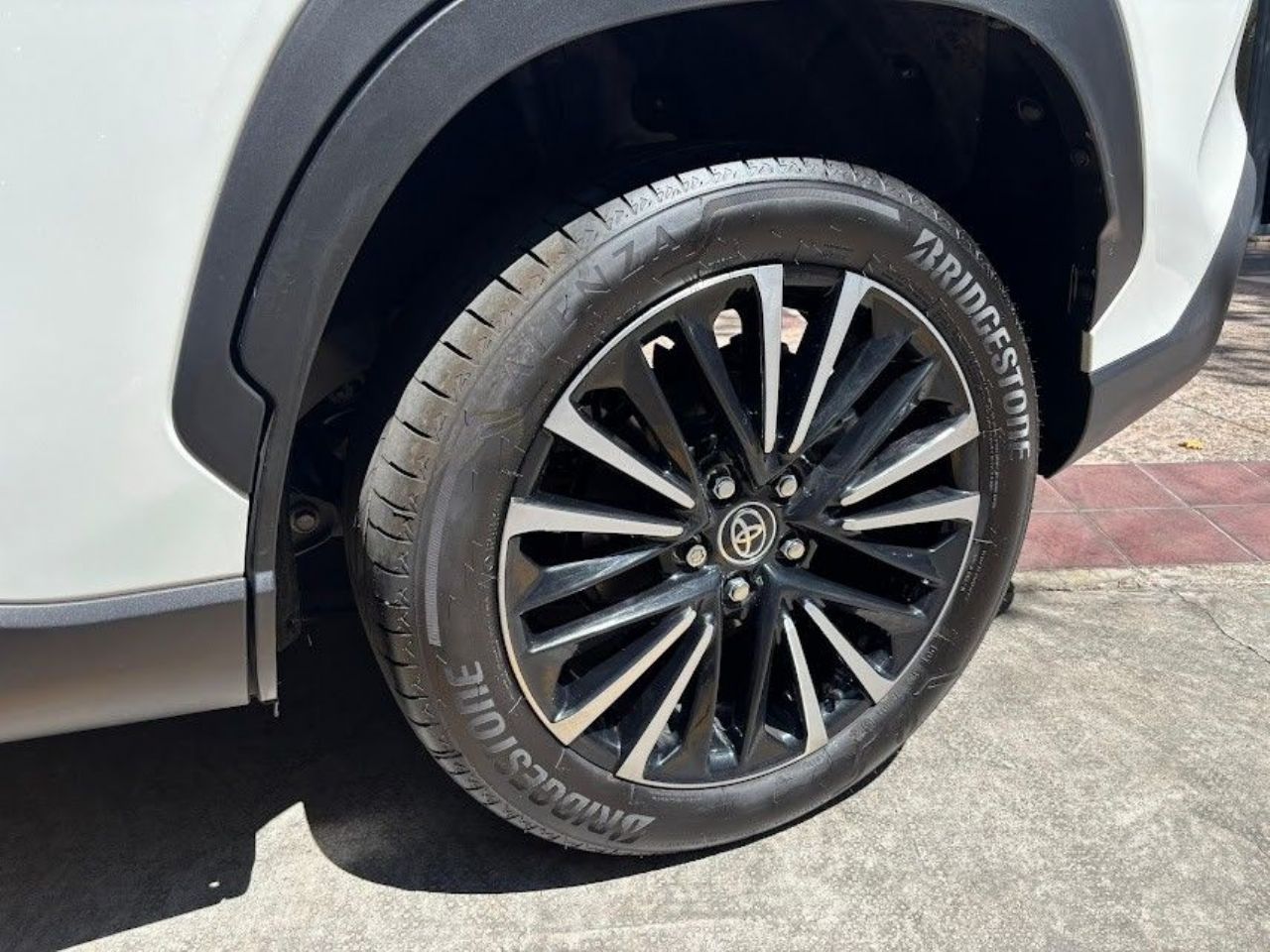 Toyota Corolla Cross Usado Financiado en Mendoza, deRuedas