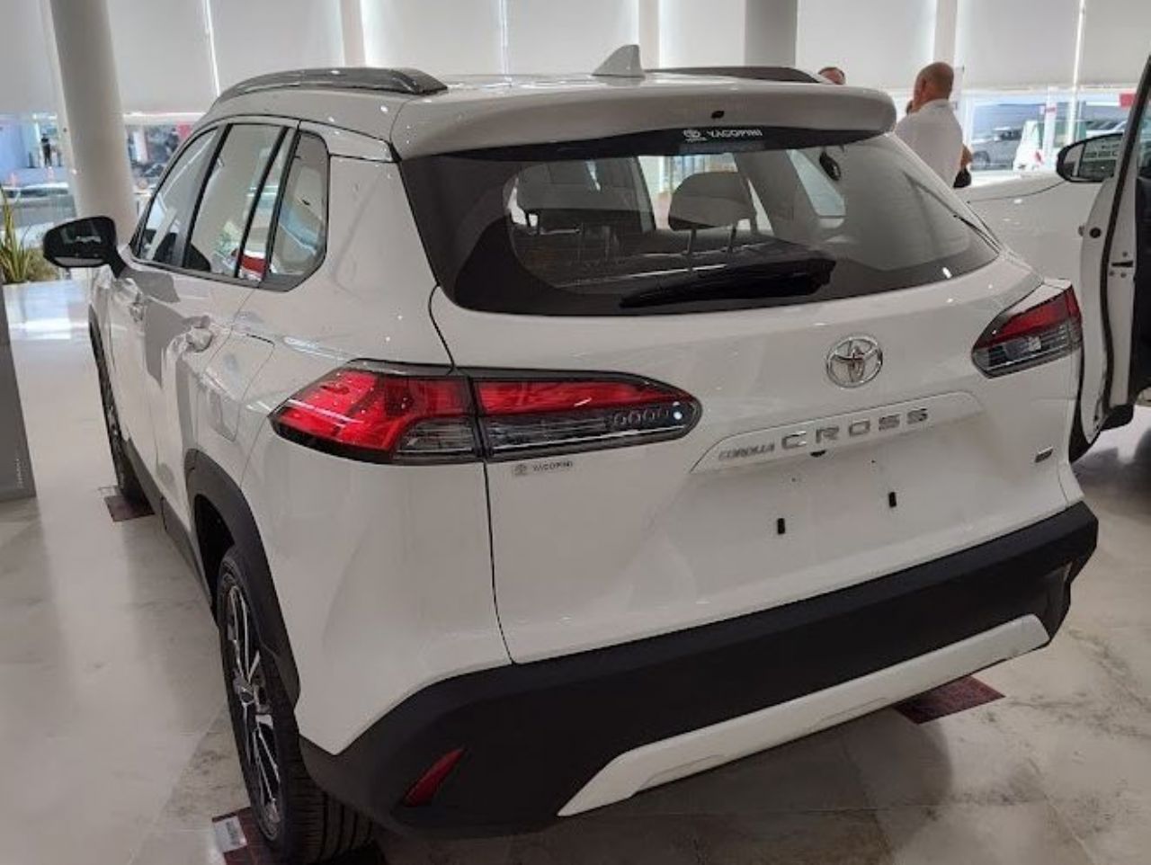 Toyota Corolla Cross Nuevo en Mendoza, deRuedas
