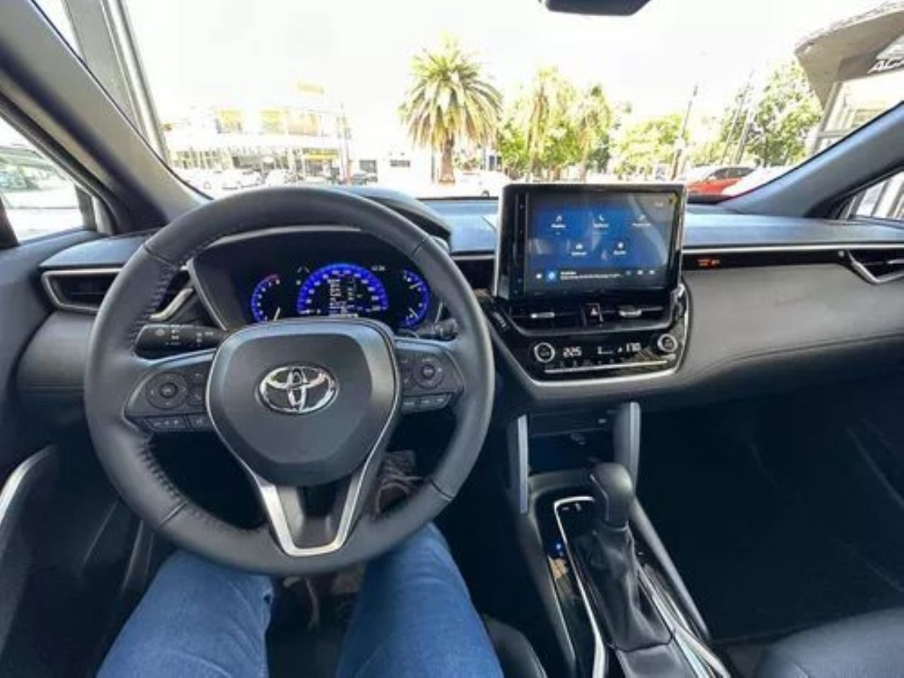 Toyota Corolla Cross Nuevo en Mendoza, deRuedas