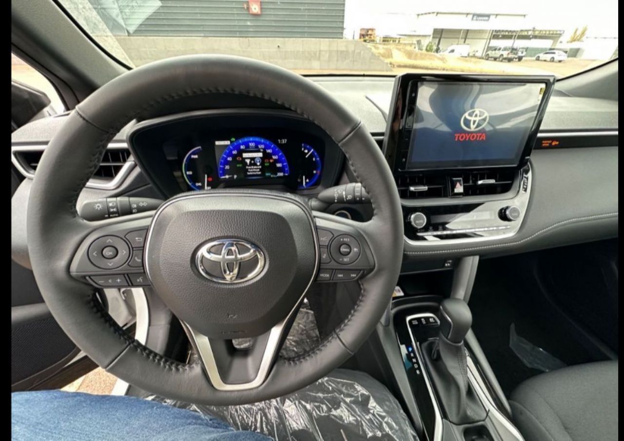 Toyota Corolla Cross Nuevo en Mendoza, deRuedas