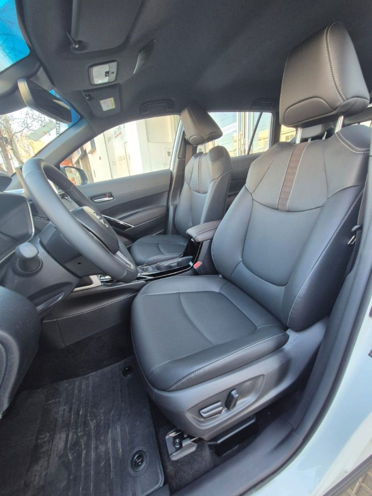 Toyota Corolla Cross Nuevo Financiado en Mendoza, deRuedas