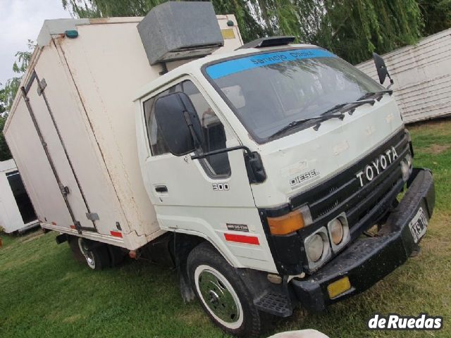 Toyota Dyna Usada en Mendoza, deRuedas