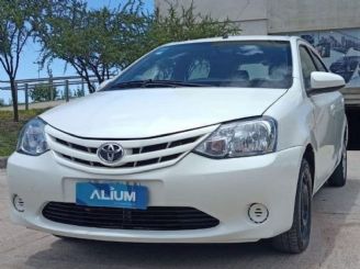 Toyota Etios Usado en Córdoba