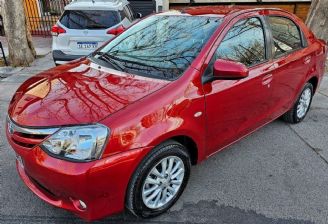 Toyota Etios Usado en Mendoza Financiado