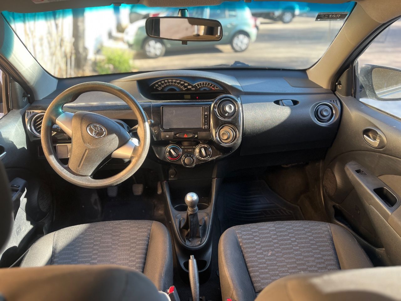 Toyota Etios Usado en Mendoza, deRuedas