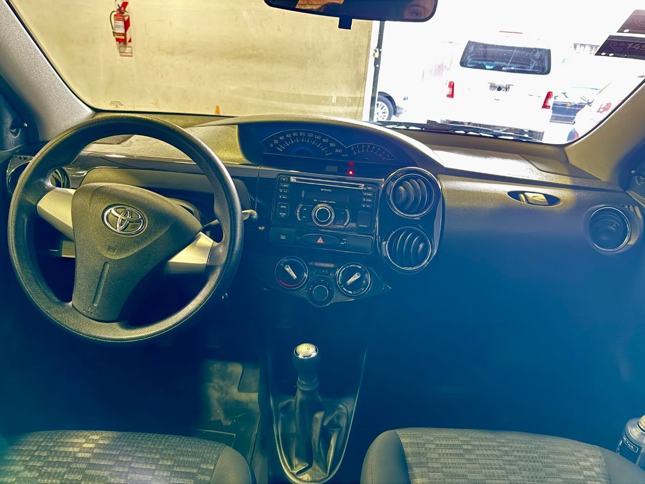 Toyota Etios Usado en Mendoza, deRuedas