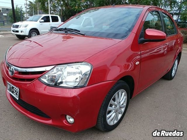 Toyota Etios Usado en Mendoza, deRuedas