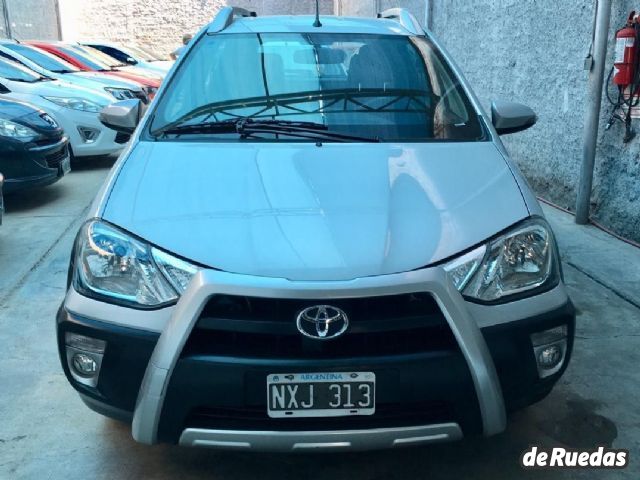 Toyota Etios Usado en Mendoza, deRuedas