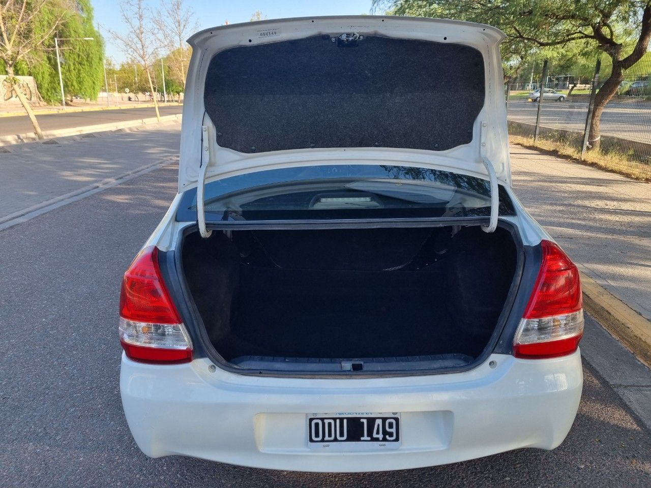 Toyota Etios Usado en Mendoza, deRuedas