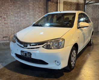 Toyota Etios Usado en Mendoza