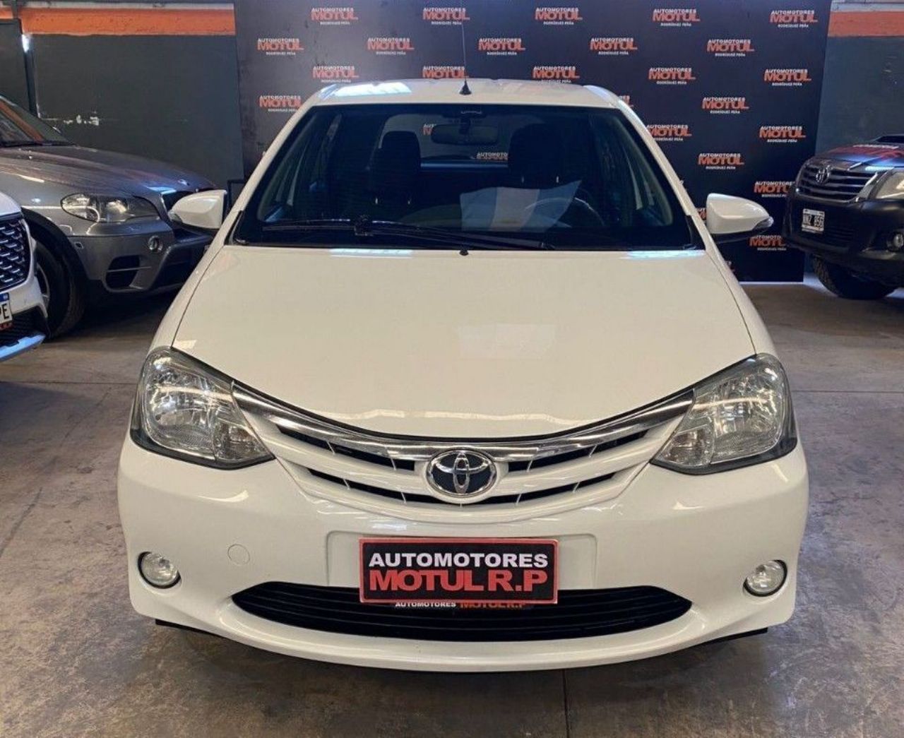 Toyota Etios Usado en Mendoza, deRuedas