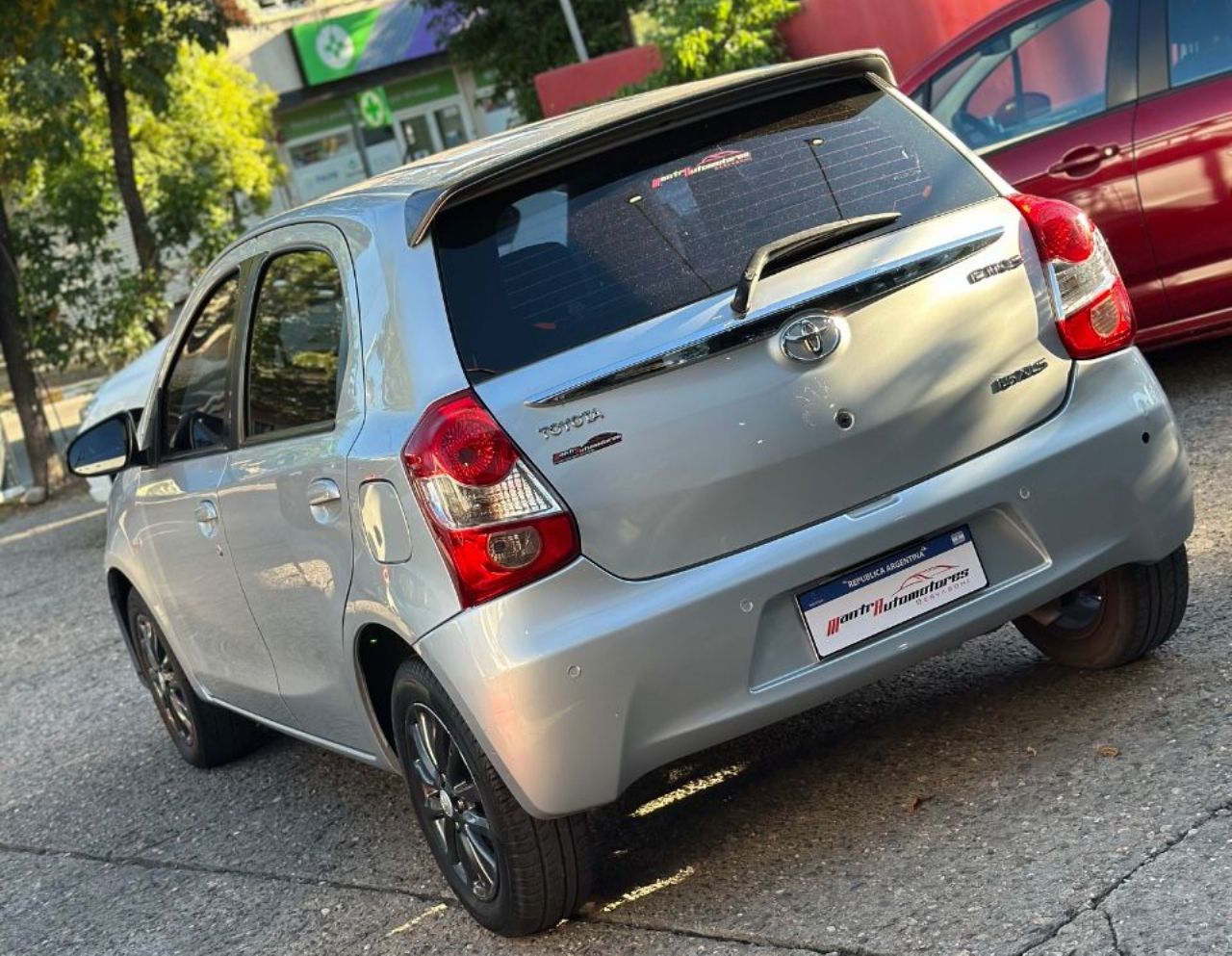 Toyota Etios Usado Financiado en Córdoba, deRuedas