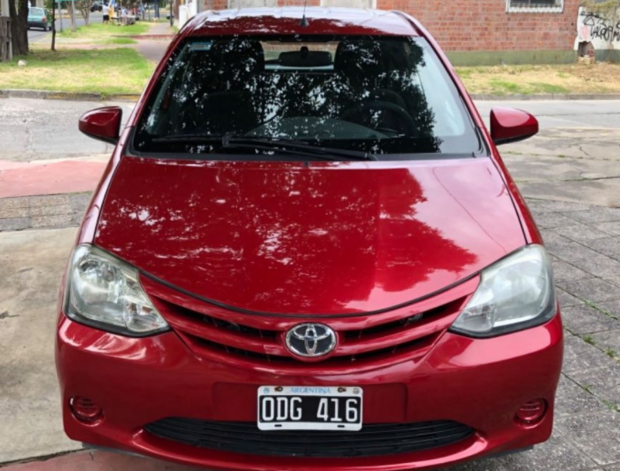 Toyota Etios Usado en Salta, deRuedas