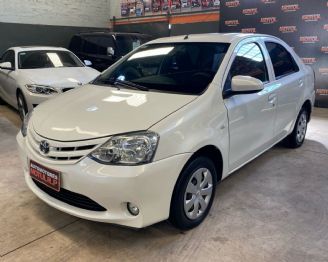 Toyota Etios Usado en Mendoza