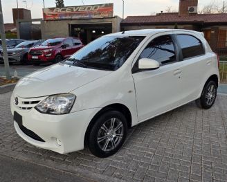 Toyota Etios Usado en Mendoza