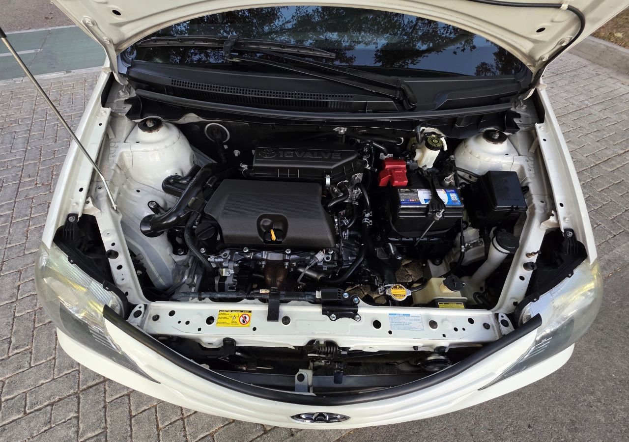 Toyota Etios Usado en Mendoza, deRuedas