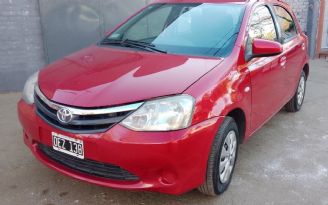 Toyota Etios Usado en Mendoza