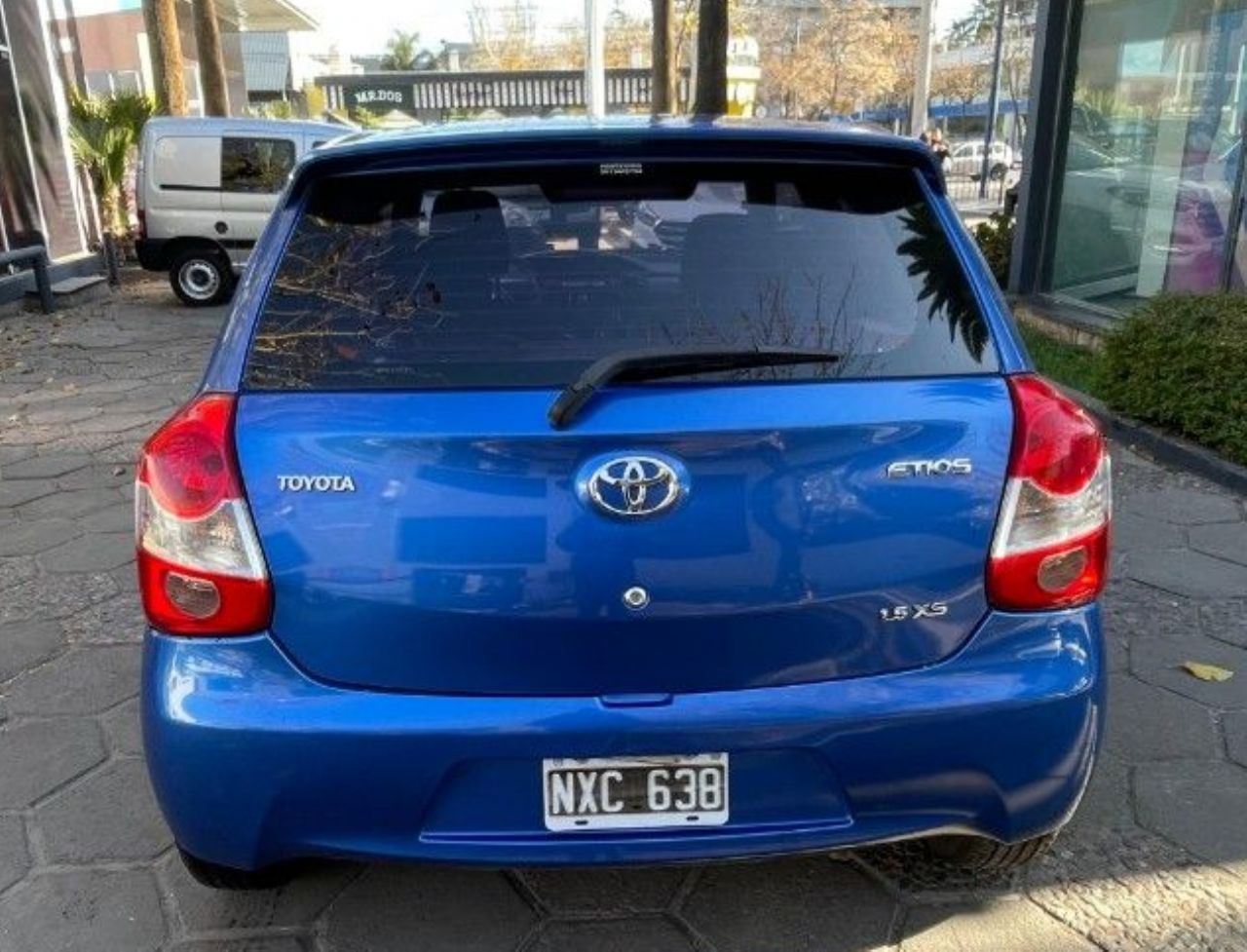 Toyota Etios Usado en Mendoza, deRuedas