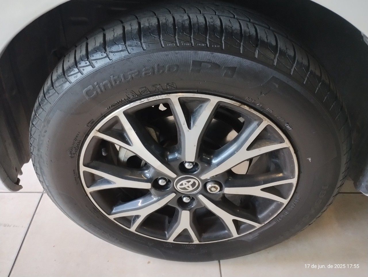 Toyota Etios Usado Financiado en Mendoza, deRuedas
