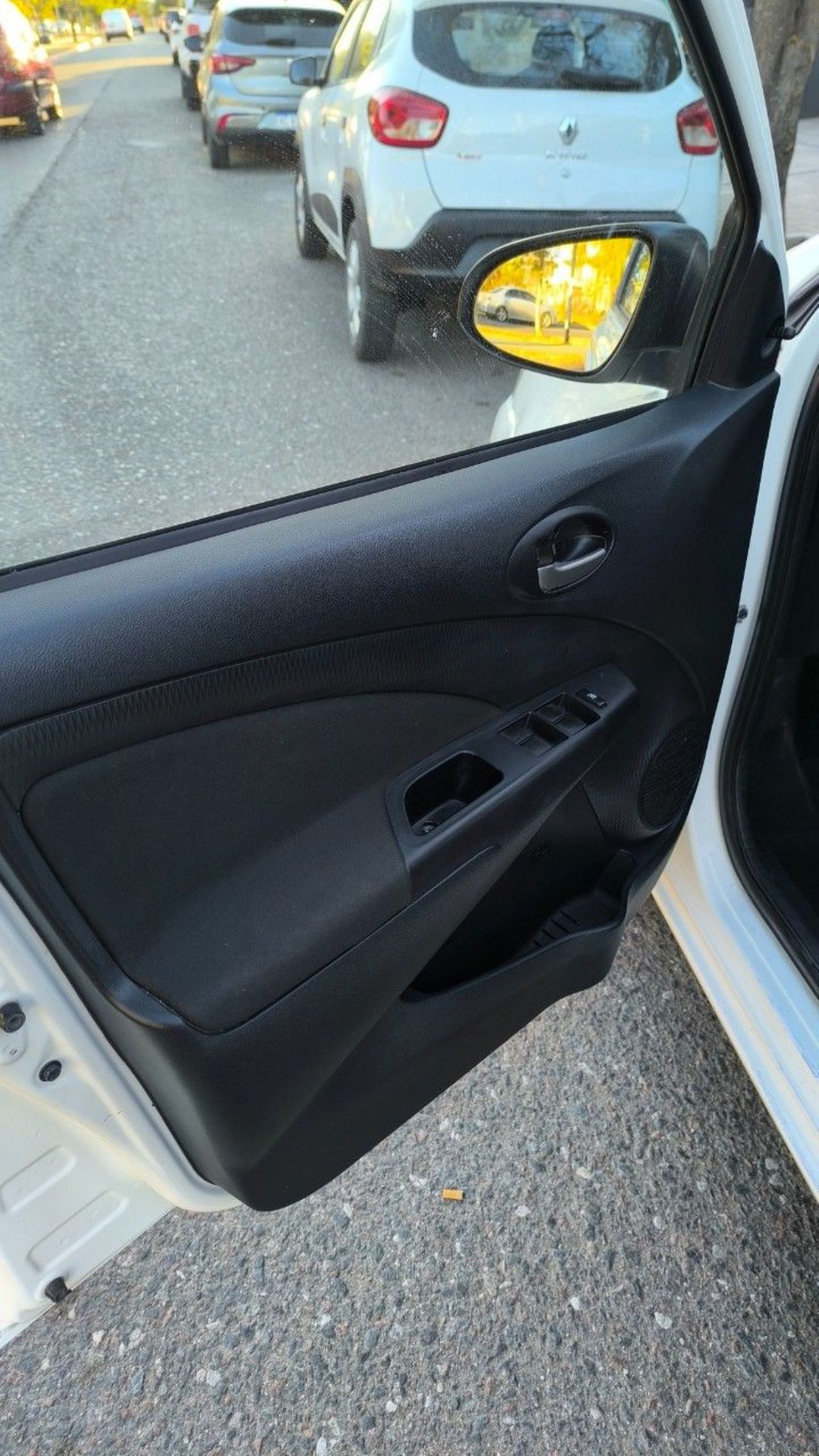 Toyota Etios Usado en Córdoba, deRuedas