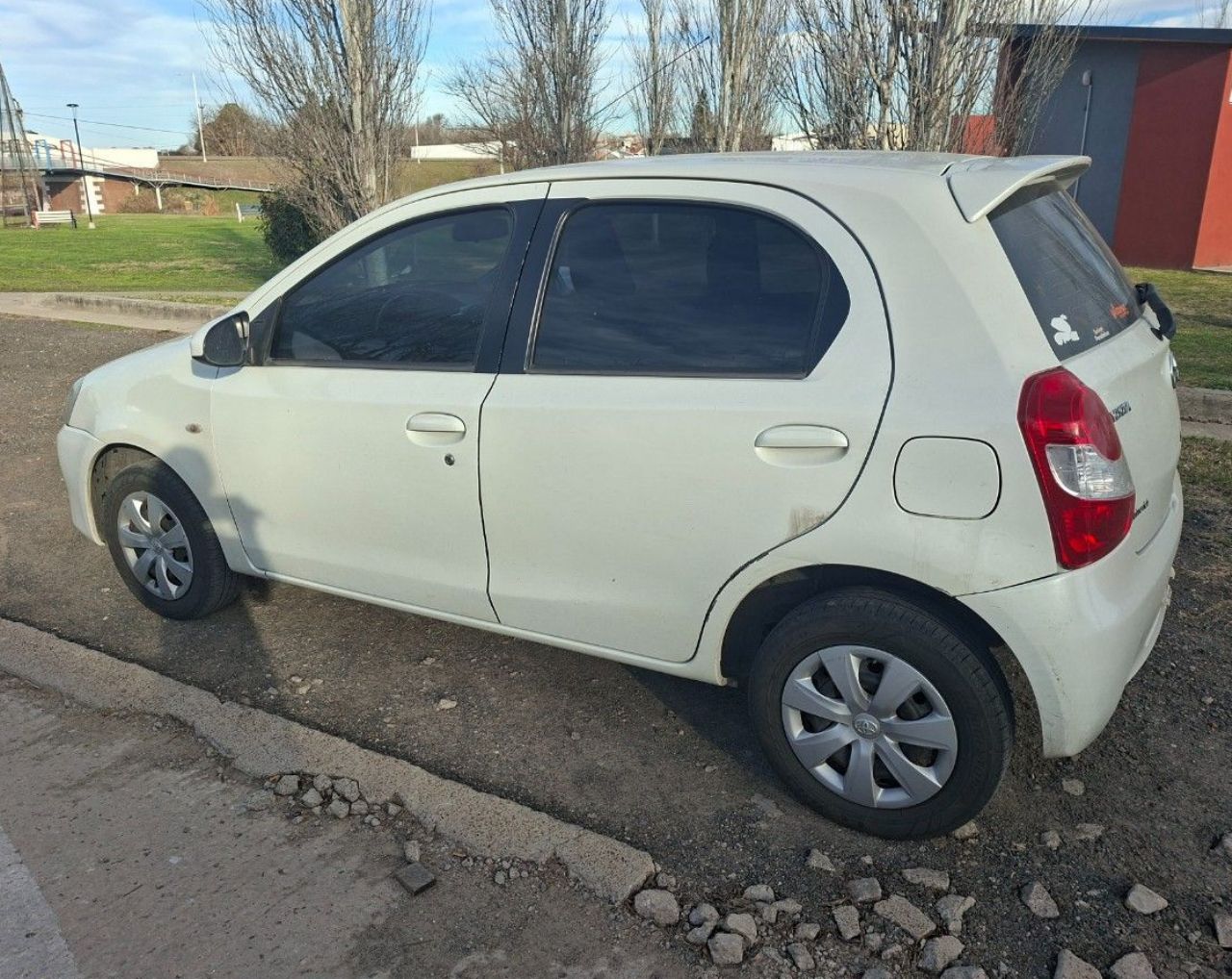 Toyota Etios Usado en Entre Ríos, deRuedas
