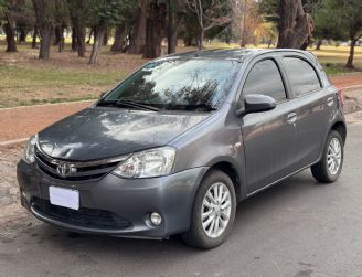 Toyota Etios Usado en Mendoza