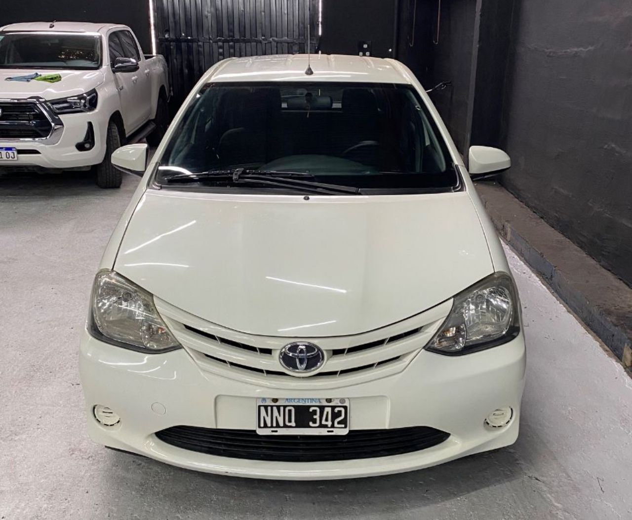 Toyota Etios Usado Financiado en Córdoba, deRuedas