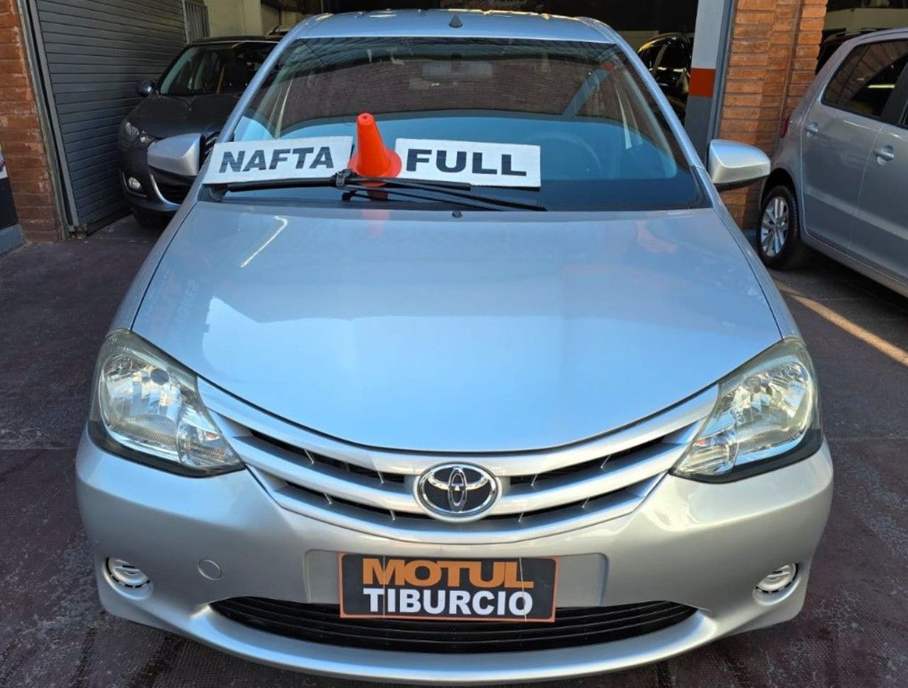Toyota Etios Usado Financiado en Mendoza, deRuedas