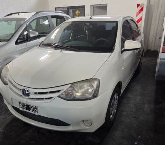 Toyota Etios Usado en Mendoza