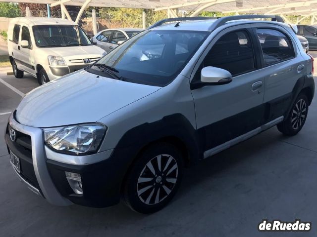 Toyota Etios Usado en San Luis, deRuedas