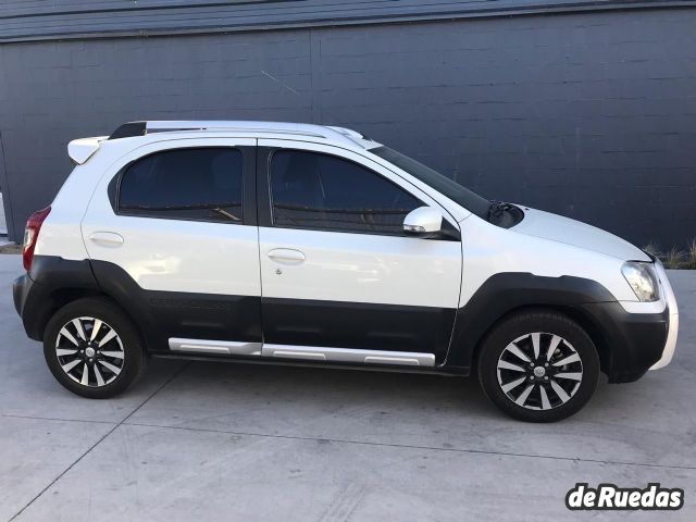 Toyota Etios Usado en San Luis, deRuedas