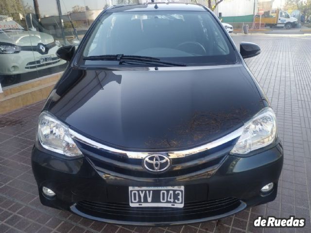 Toyota Etios Usado en Mendoza, deRuedas