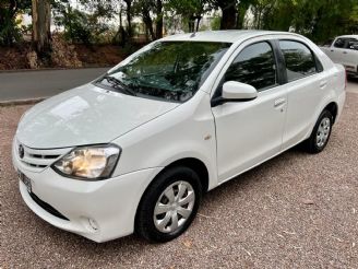Toyota Etios Usado en Mendoza