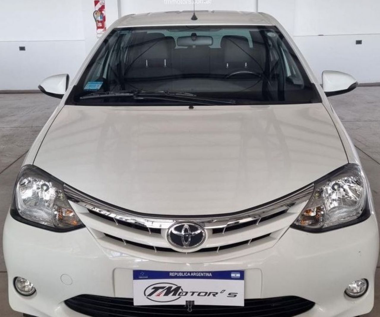 Toyota Etios Usado en Mendoza, deRuedas