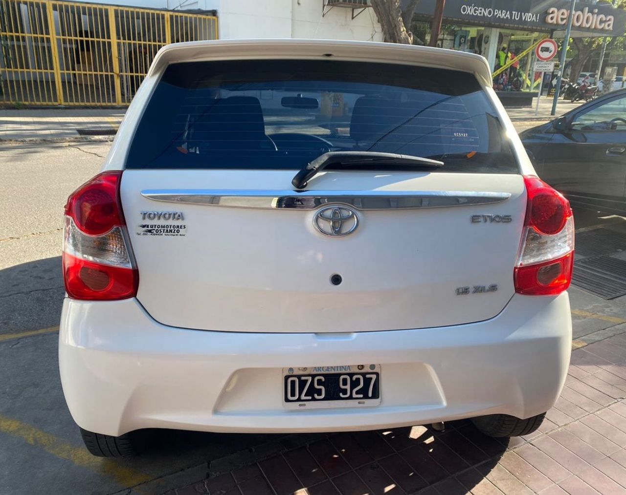 Toyota Etios Usado en Mendoza, deRuedas
