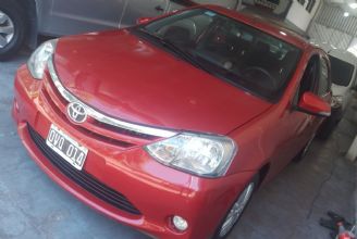 Toyota Etios Usado en Mendoza