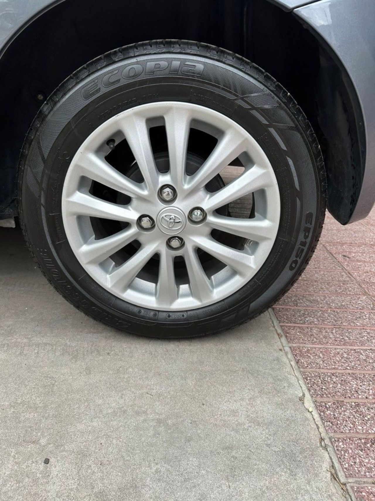 Toyota Etios Usado en Mendoza, deRuedas