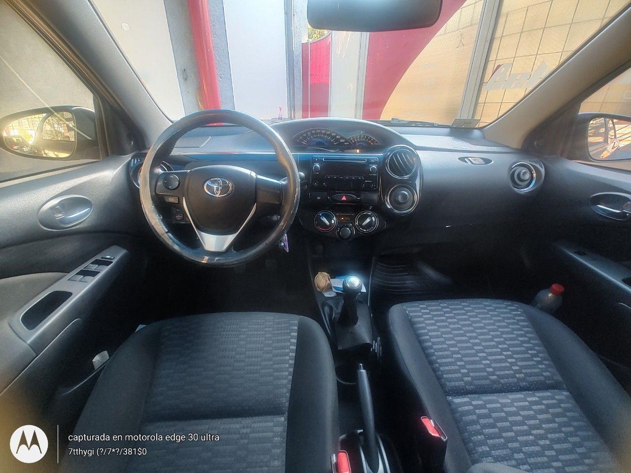 Toyota Etios Usado en Mendoza, deRuedas
