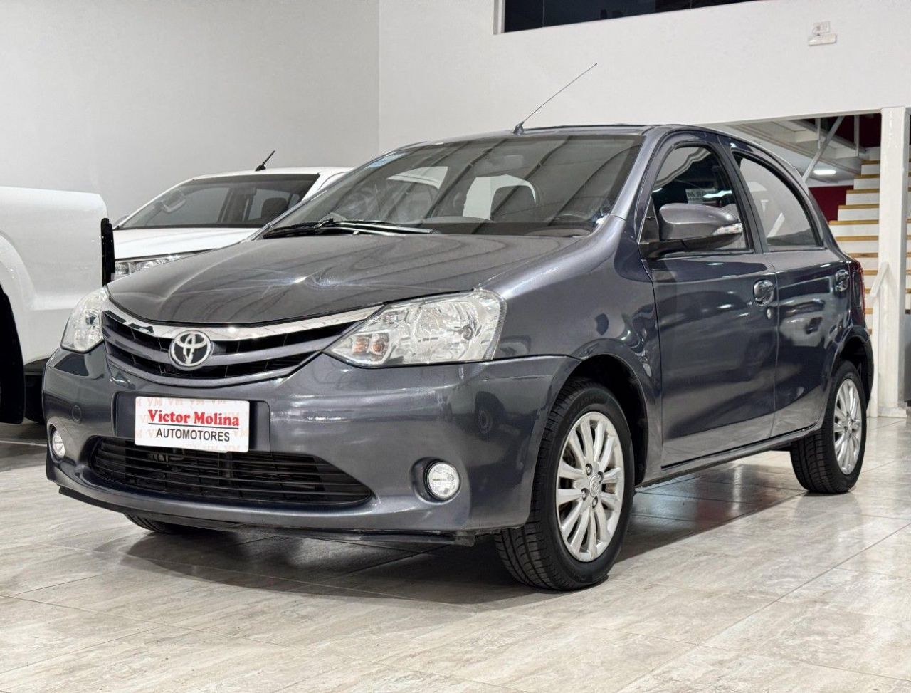 Toyota Etios Usado Financiado en San Juan, deRuedas