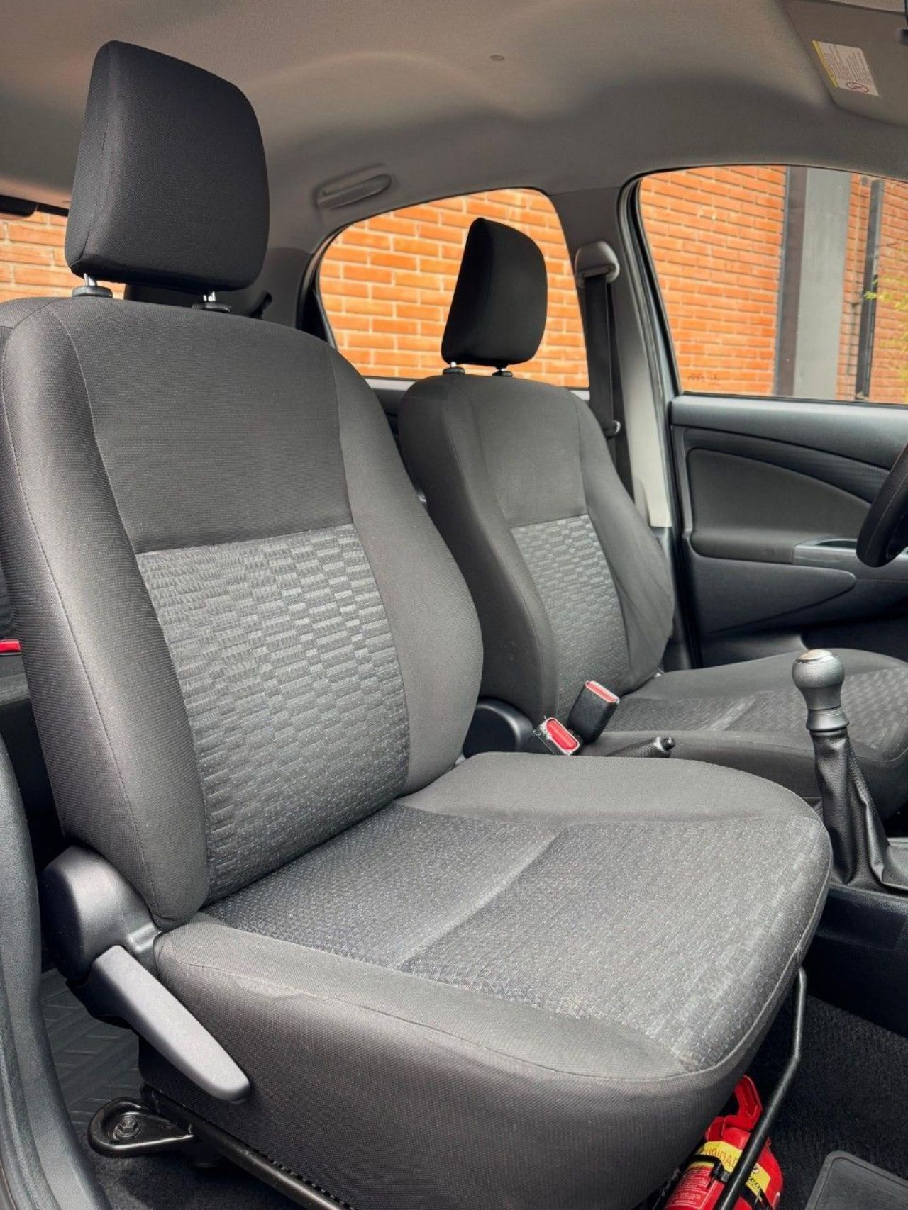 Toyota Etios Usado Financiado en Córdoba, deRuedas