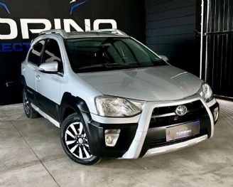 Toyota Etios Usado en Córdoba Financiado