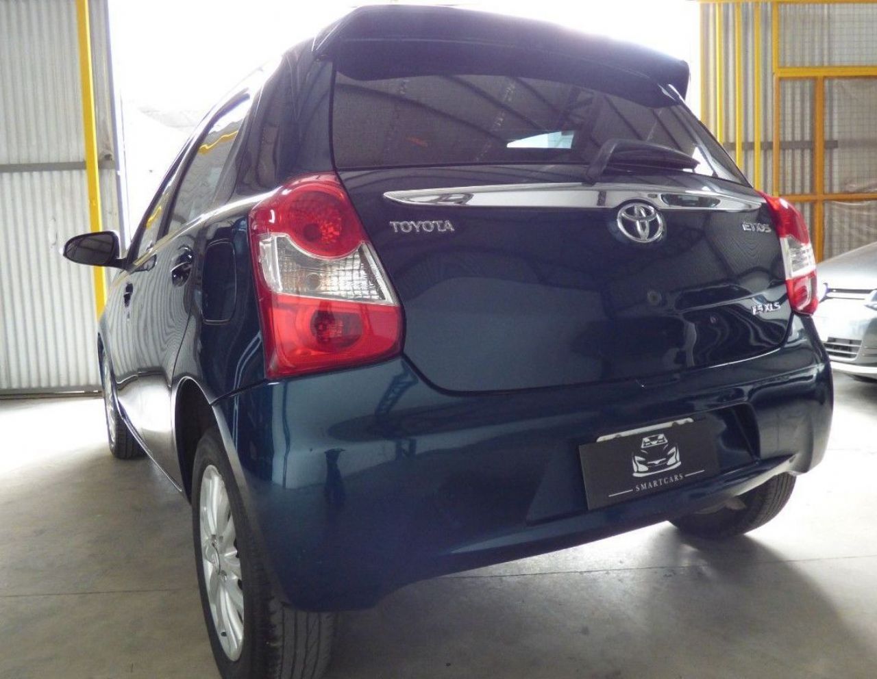 Toyota Etios Usado en Córdoba, deRuedas