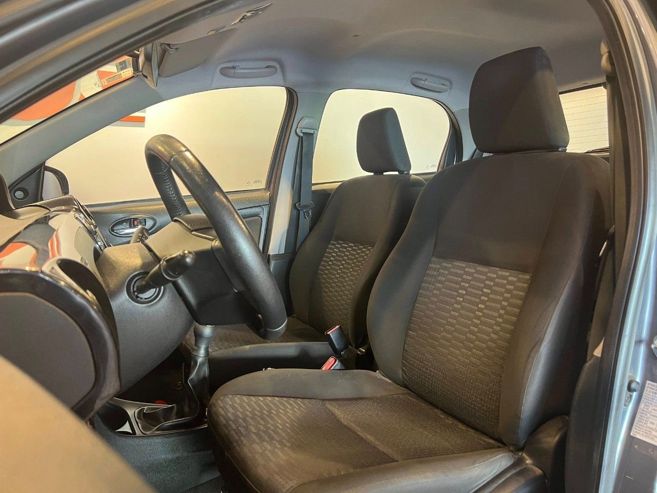 Toyota Etios Usado Financiado en Córdoba, deRuedas