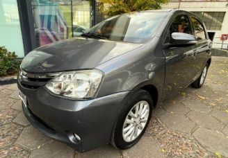 Toyota Etios Usado en Mendoza