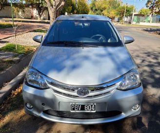 Toyota Etios Usado en Mendoza