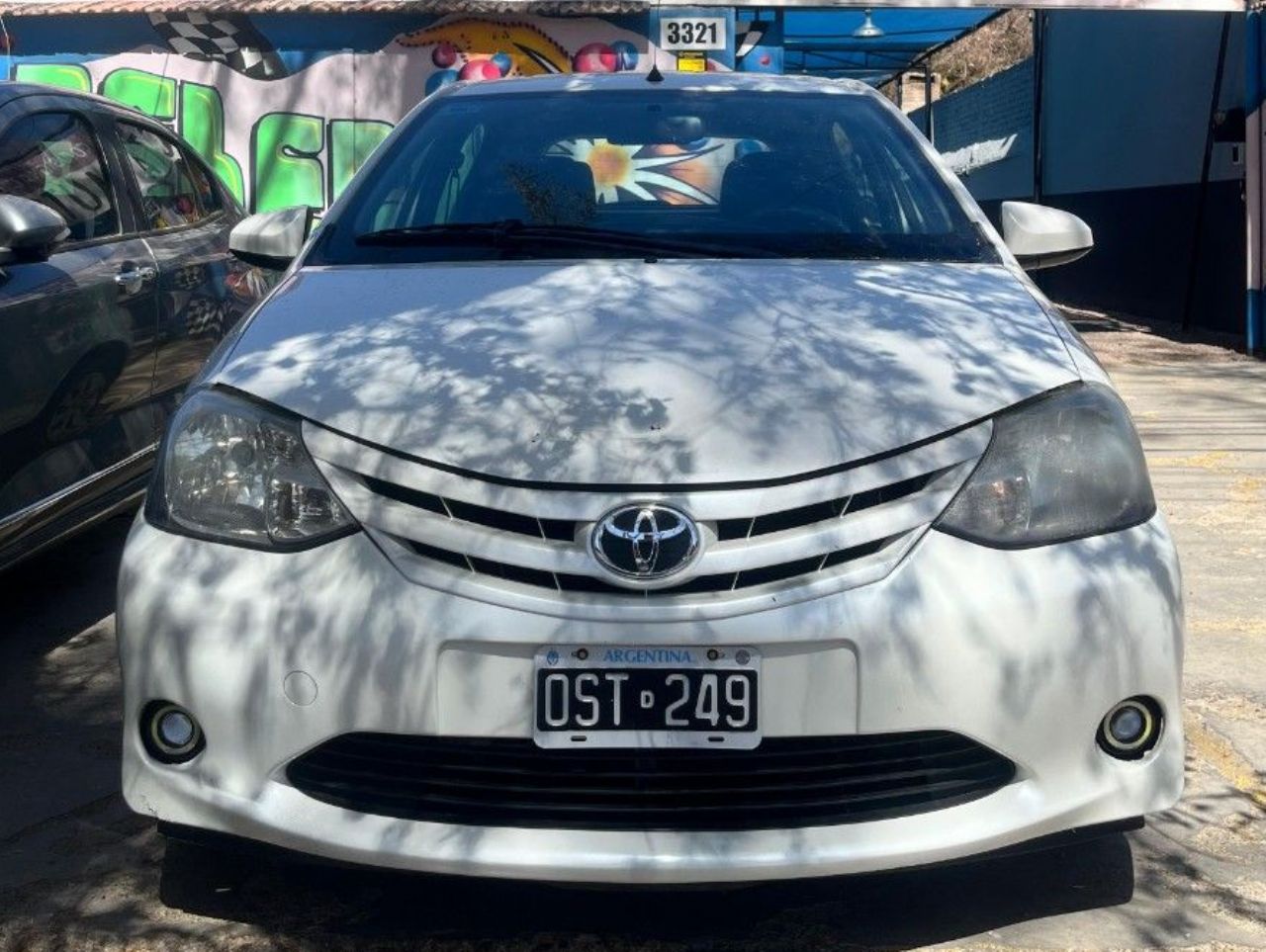 Toyota Etios Usado en Mendoza, deRuedas
